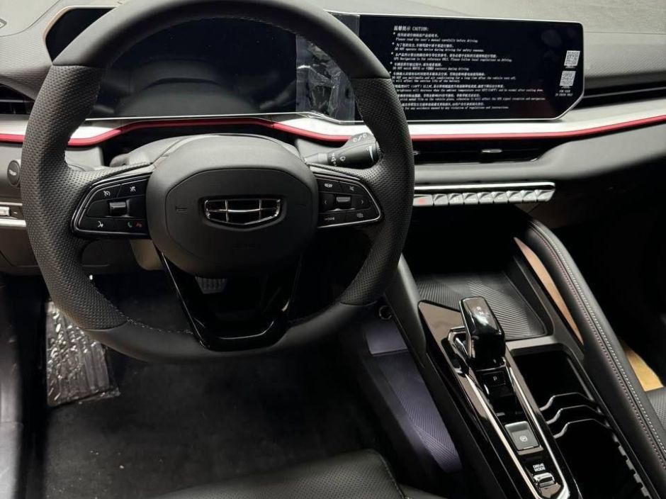 Geely Coolray Luxury 1.5 РКПП, 2024 фото 5