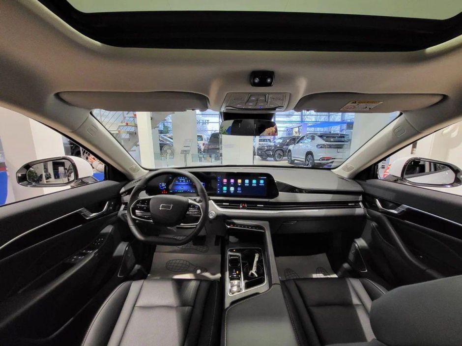 FAW Bestune B70 Prestige 2.0 АКПП, 2024 фото 6