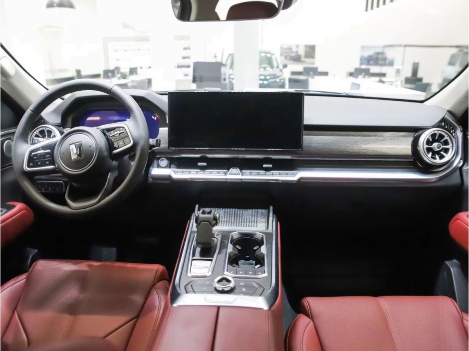 Tank 400 Super 2.0 АКПП, 2024 фото 8