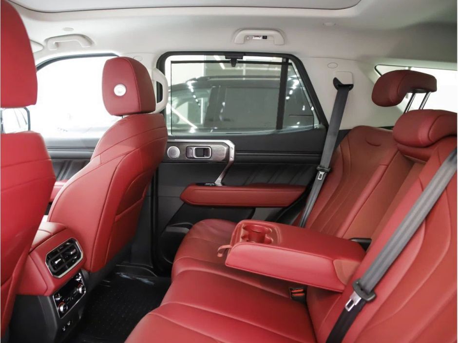 Tank 400 Super 2.0 АКПП, 2024 фото 15