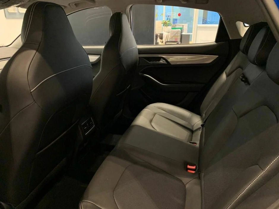 JAC J7 Luxury 1.5 CVT, 2024 фото 4